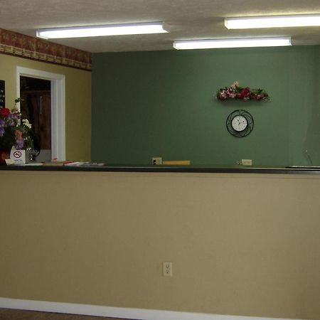 Homegate Inn Louisville Екстериор снимка